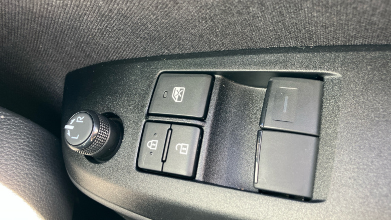 Toyota Yaris 1.5 Hybrid Icon 5dr CVT Hybrid Hatchback